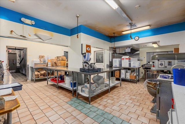 1230 N Knowles Avenue, New Richmond, WI 54017