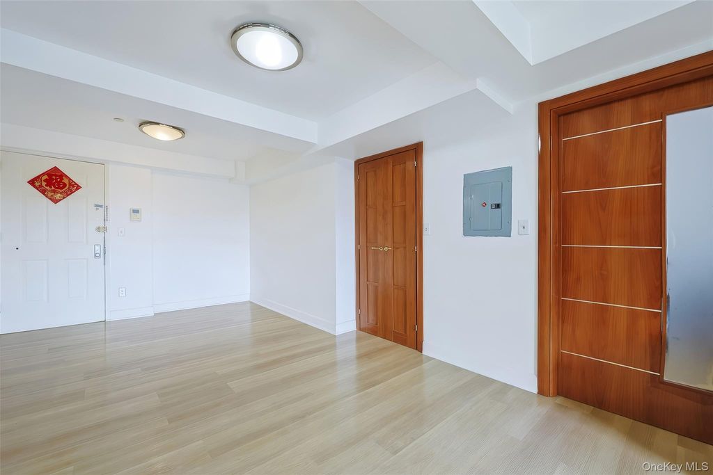 14022 Beech Avenue, Flushing, NY 11355 — photo 5