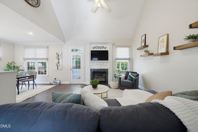 121 Dutch Hill Road, Holly Springs, NC 27540