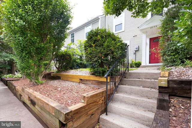 6034 NETHERTON ST, Centreville, VA 20120