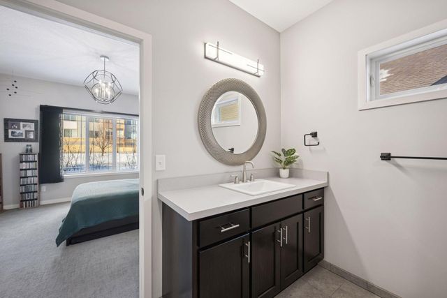 706 Roosevelt Street S, Cambridge, MN 55008