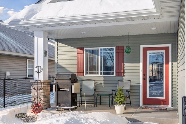 706 Roosevelt Street S, Cambridge, MN 55008