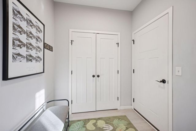 706 Roosevelt Street S, Cambridge, MN 55008