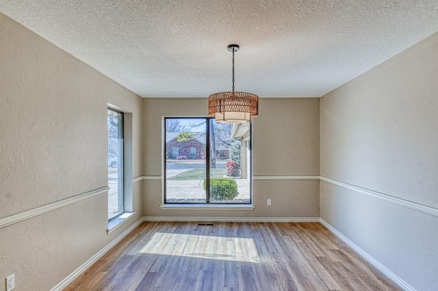 505 Golden Oaks Drive, Norman, OK 73072