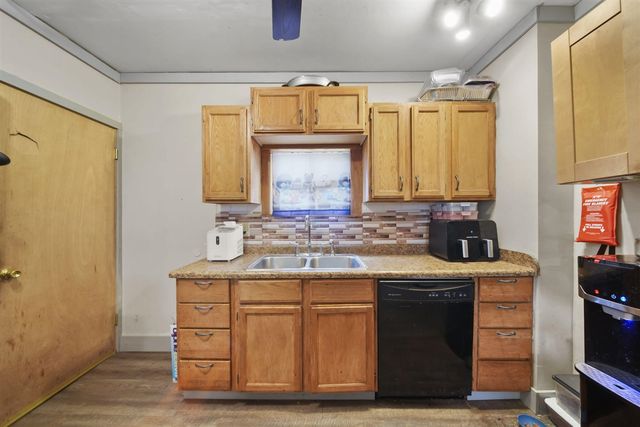 613 Backus Street, Jackson, MI 49202