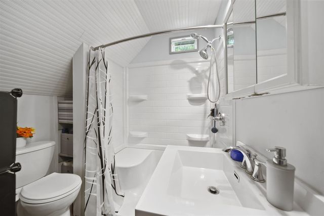 613 Backus Street, Jackson, MI 49202