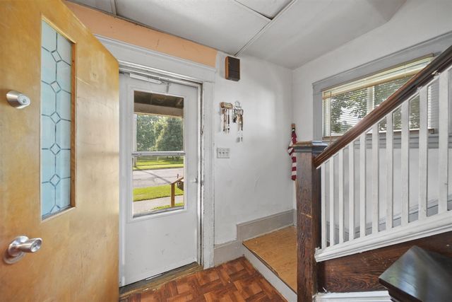 613 Backus Street, Jackson, MI 49202