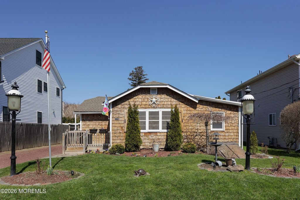 2204 Hill Avenue, Wall, NJ 07719