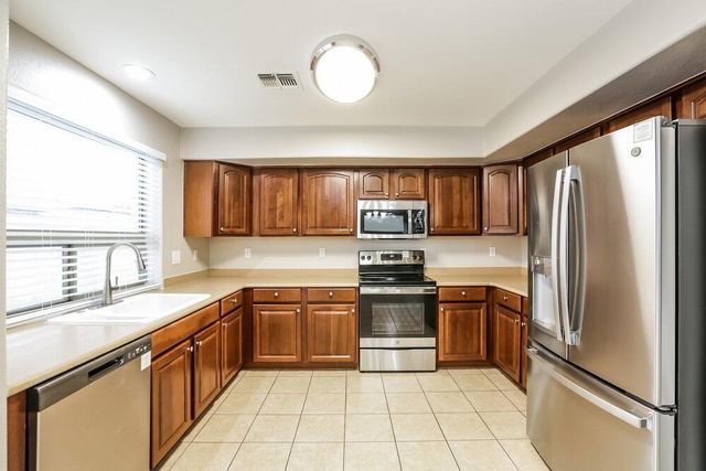 2768 S 160th Lane, Goodyear, AZ 85338