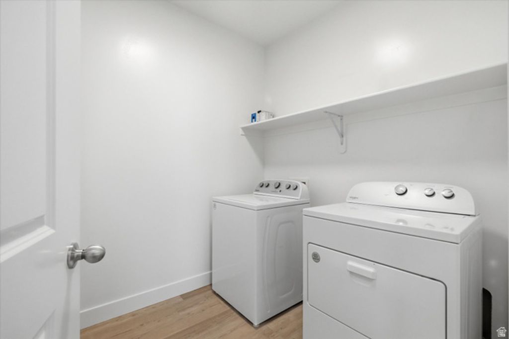 Image 16 of property listing at 475 W 60 S #L202, Providence, UT 84332