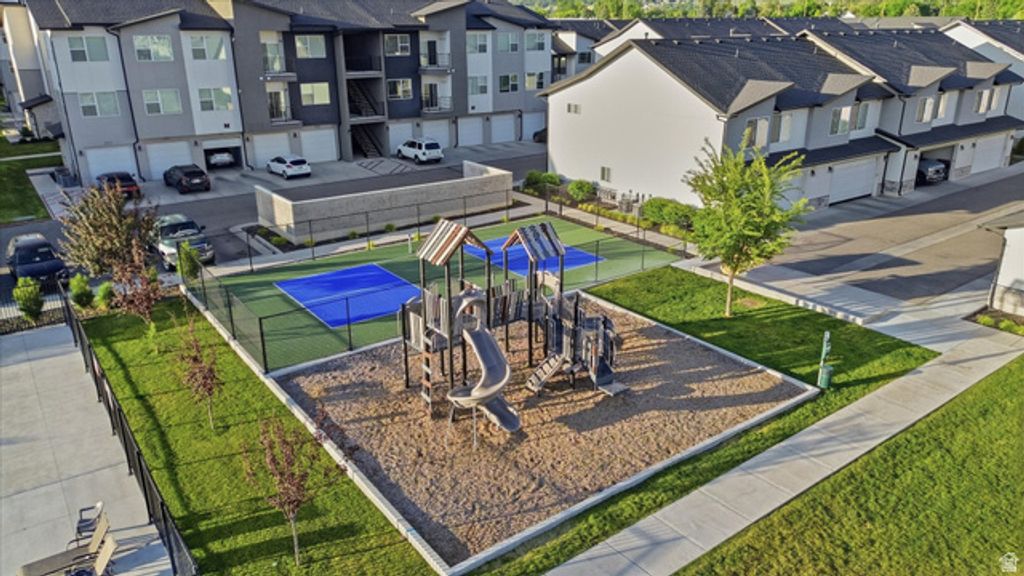 Image 28 of property listing at 475 W 60 S #L202, Providence, UT 84332