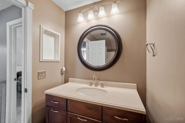 5664 Rapid Run Road, Cincinnati, OH 45238