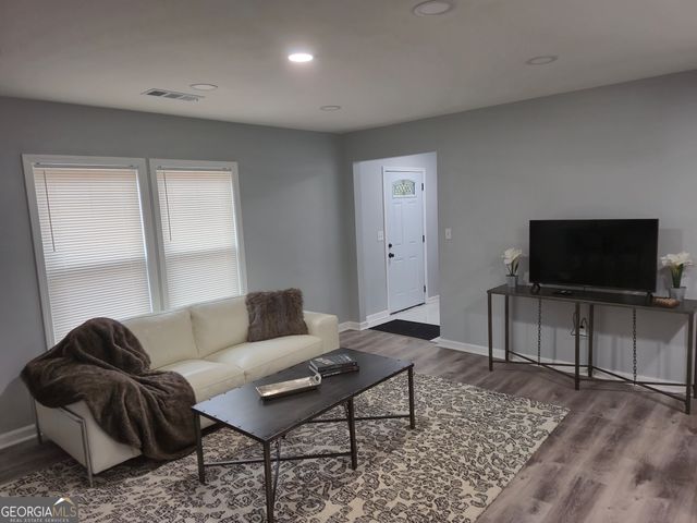 436 Tibbetts Street SE, Marietta, GA 30060