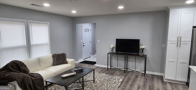 436 Tibbetts Street SE, Marietta, GA 30060