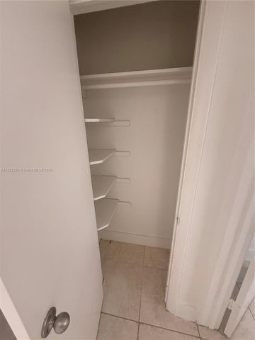 3701 NW 24th Ave 4, Miami, FL 33142