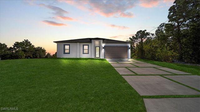 1256 Edmund ST E, Lehigh Acres, FL 33974