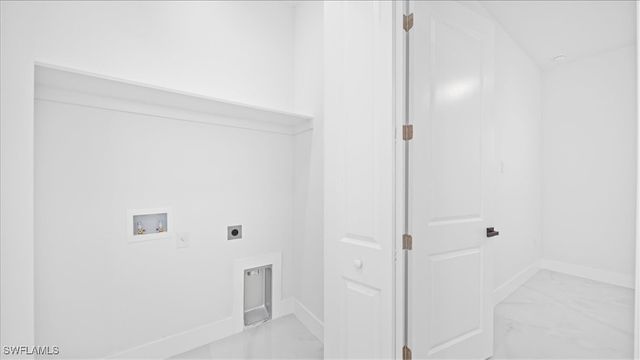 1256 Edmund ST E, Lehigh Acres, FL 33974