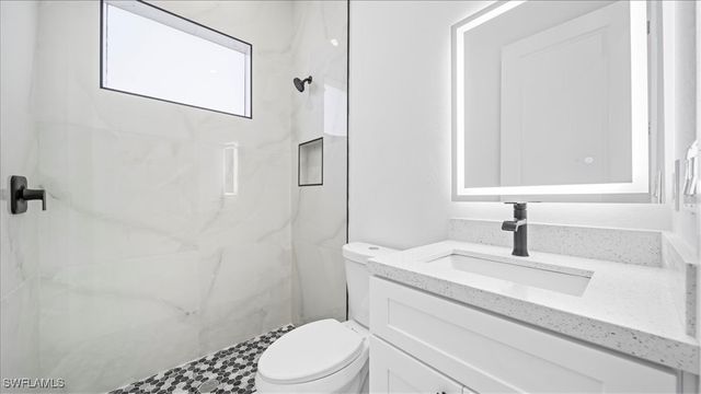 1256 Edmund ST E, Lehigh Acres, FL 33974