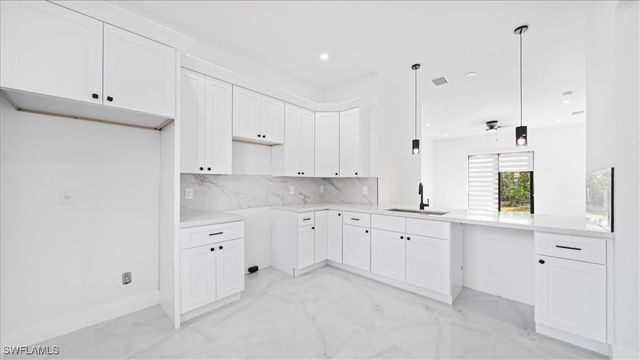 1256 Edmund ST E, Lehigh Acres, FL 33974