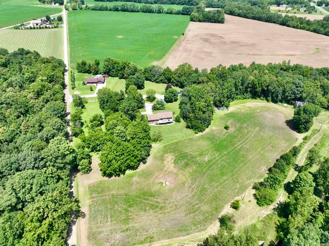 6769 County Road 7A, Garrett, IN 46738