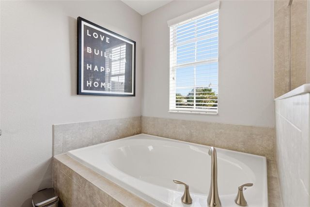 10222 COUNT FLEET DRIVE, Ruskin, FL 33573