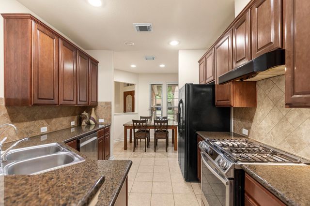 1146 Glenwood Canyon Lane, Houston, TX 77077