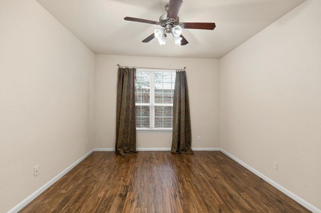 1146 Glenwood Canyon Lane, Houston, TX 77077