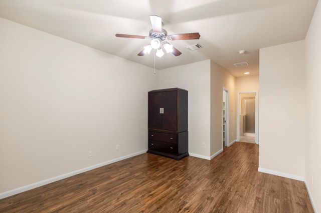 1146 Glenwood Canyon Lane, Houston, TX 77077