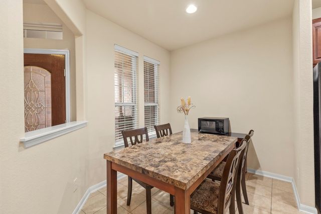 1146 Glenwood Canyon Lane, Houston, TX 77077