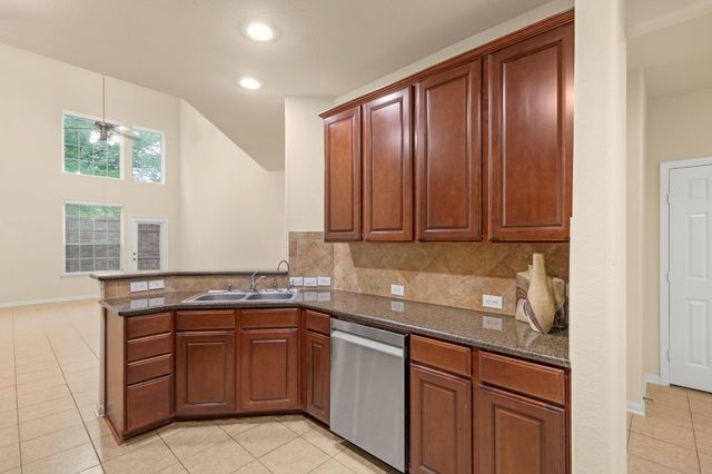 1146 Glenwood Canyon Lane, Houston, TX 77077