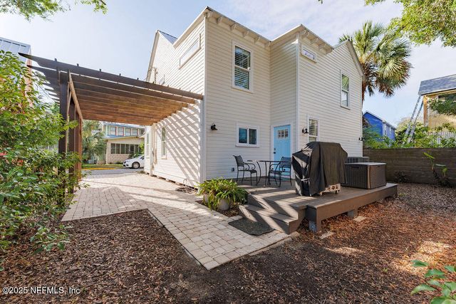 88 LINCOLN Street, St. Augustine, FL 32084