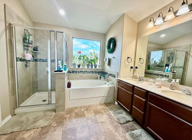 2950 E Old Settlers BLVD 29, Round Rock, TX 78665