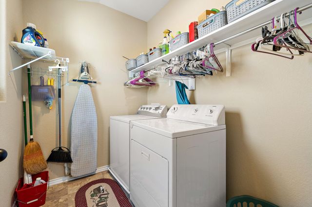 2950 E Old Settlers BLVD 29, Round Rock, TX 78665