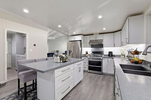 304 Los Encinos Street, San Jose, CA 95134