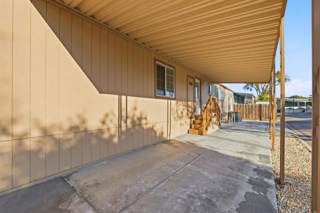 304 Los Encinos Street, San Jose, CA 95134