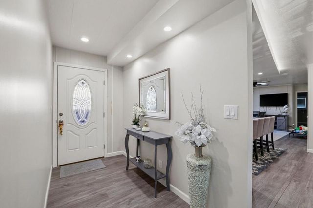 304 Los Encinos Street, San Jose, CA 95134