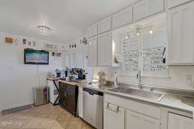 4800 N STANTON Street 188, El Paso, TX 79902