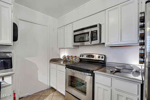 4800 N STANTON Street 188, El Paso, TX 79902