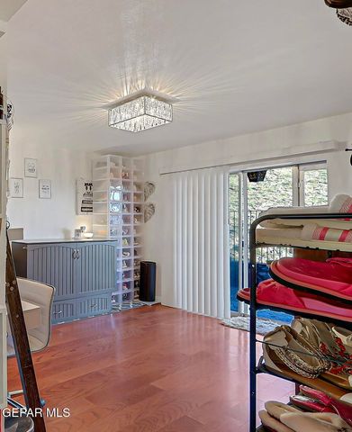 4800 N STANTON Street 188, El Paso, TX 79902