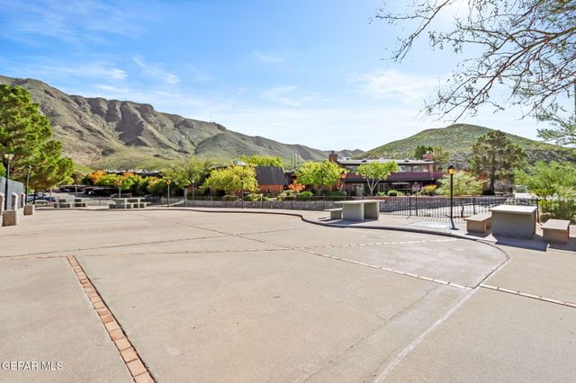 4800 N STANTON Street 188, El Paso, TX 79902