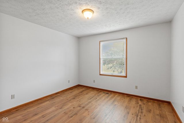 370 Vinewood Drive S, Brownsburg, IN 46112