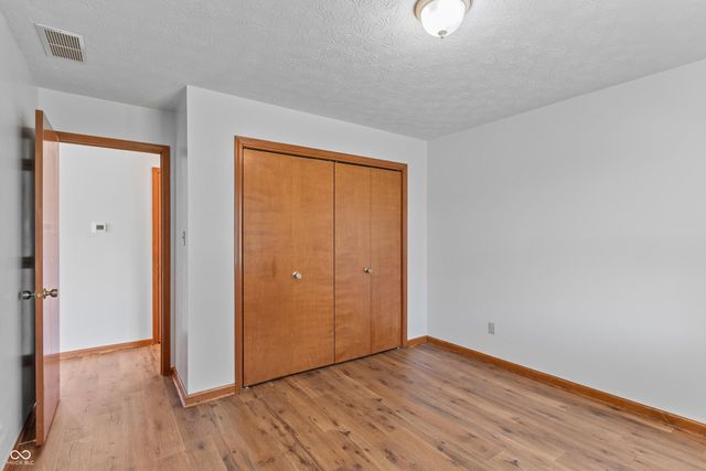 370 Vinewood Drive S, Brownsburg, IN 46112