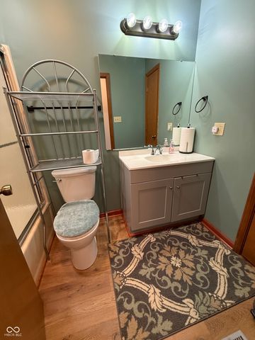 370 Vinewood Drive S, Brownsburg, IN 46112