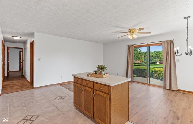 370 Vinewood Drive S, Brownsburg, IN 46112