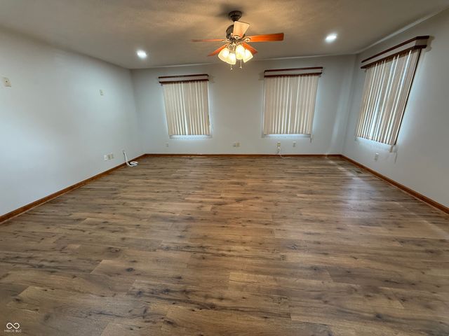 370 Vinewood Drive S, Brownsburg, IN 46112