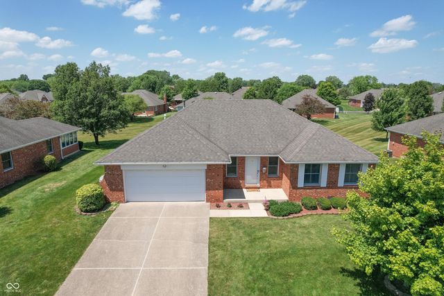 370 Vinewood Drive S, Brownsburg, IN 46112