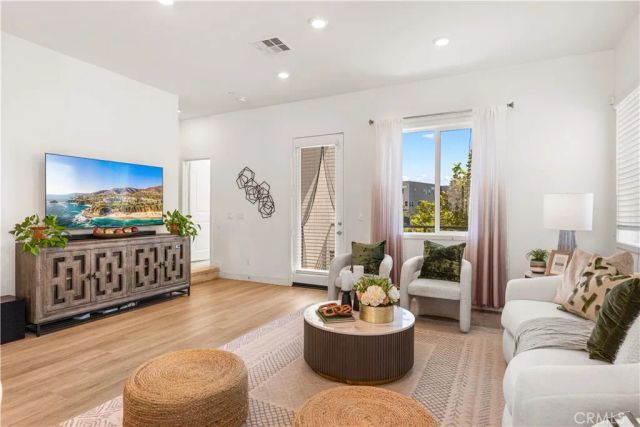 257 Sash, Irvine, CA 92618
