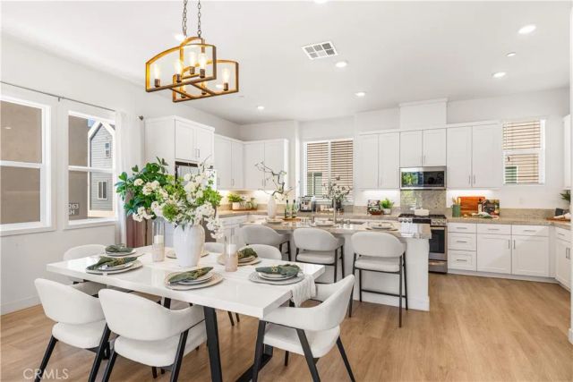 257 Sash, Irvine, CA 92618