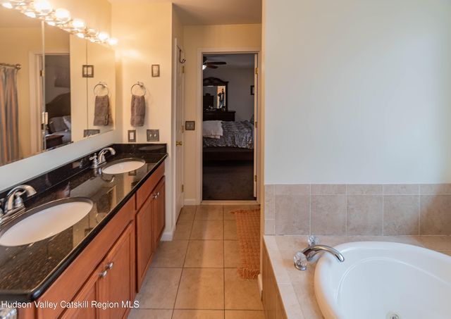 93 Glen Rock Circle, Highland, NY 12528