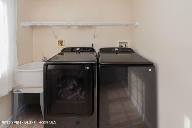 93 Glen Rock Circle, Highland, NY 12528